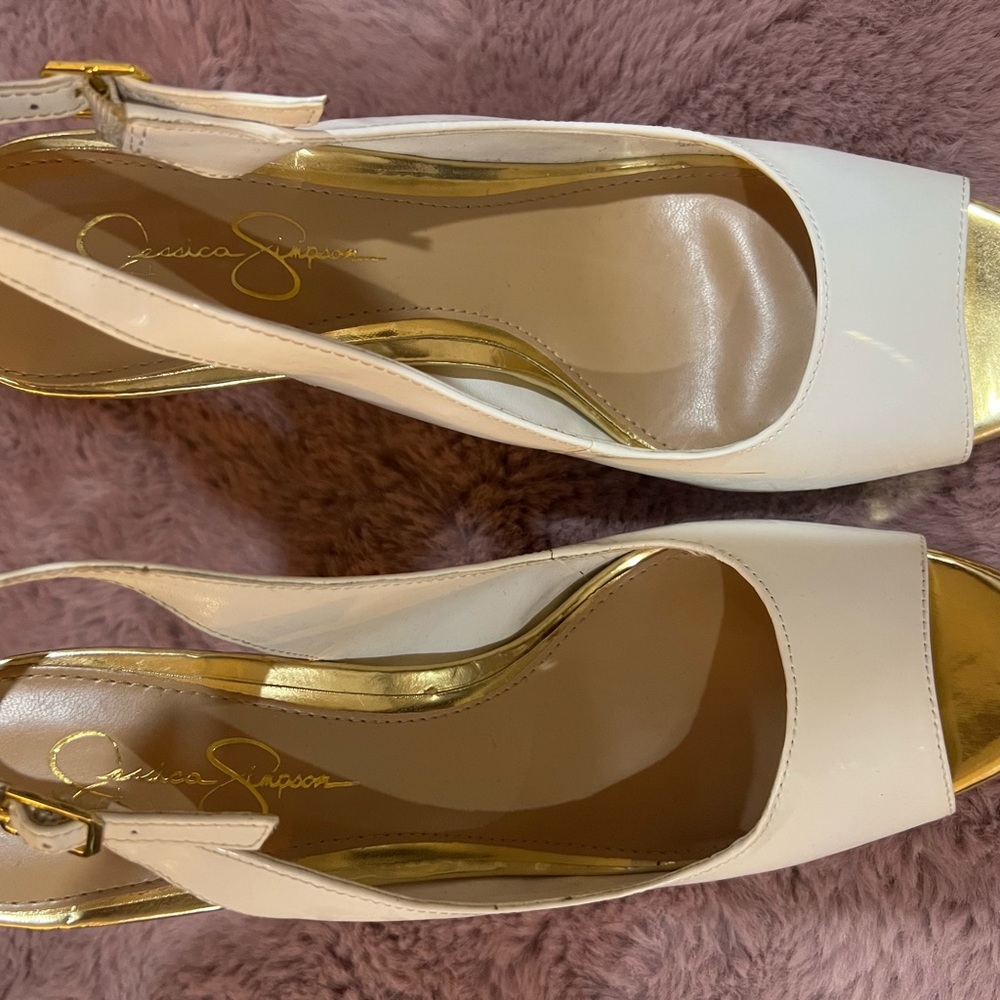Jessica Simpson white & gold platform sling back heels